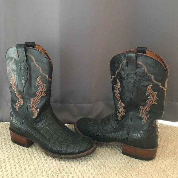 round toe alligator boots